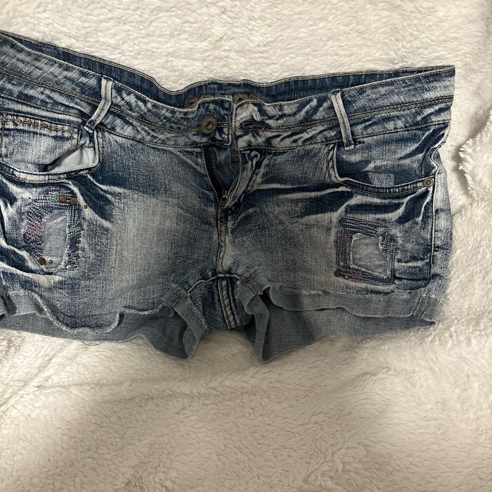 BONGO Blue Distressed Jean Shorts